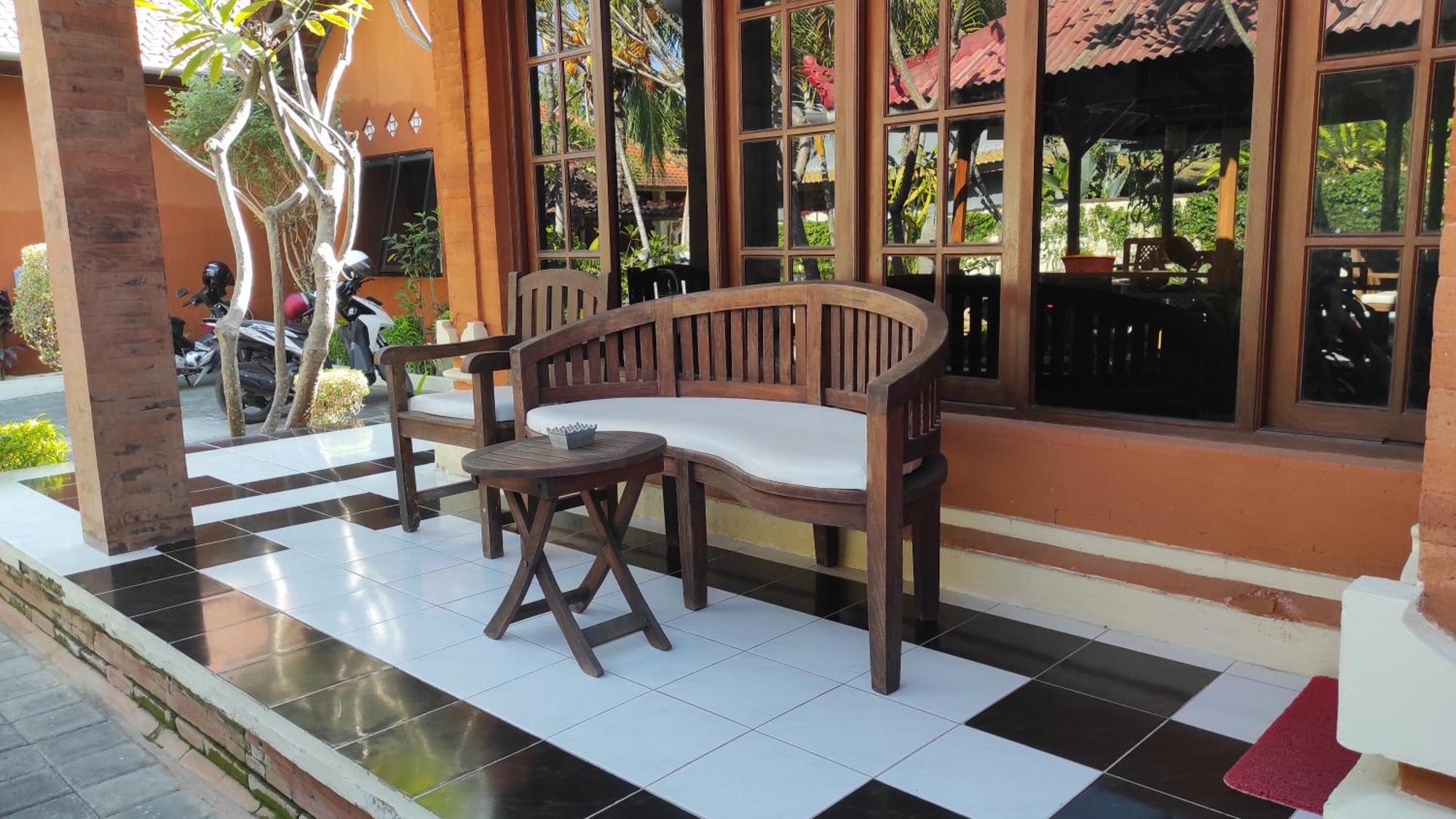 Keyani Bungalows Lovina Exterior photo