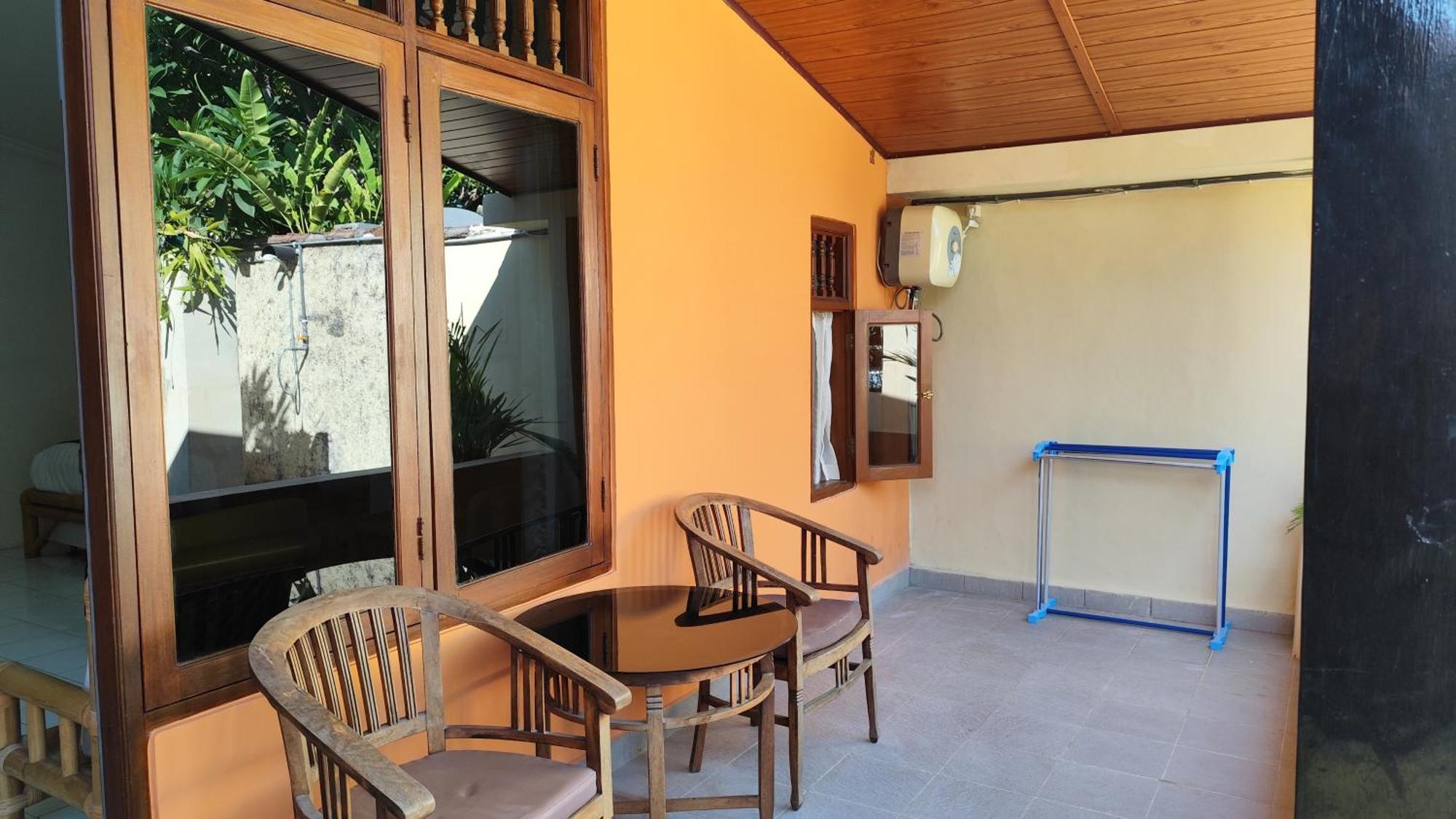 Keyani Bungalows Lovina Room photo