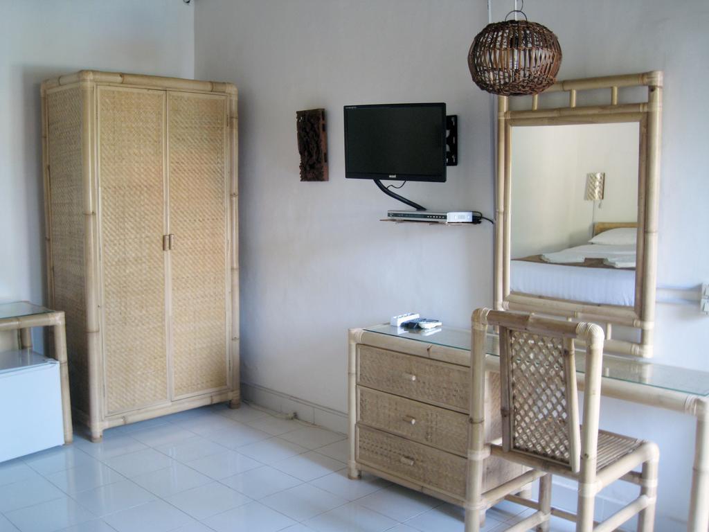 Keyani Bungalows Lovina Room photo